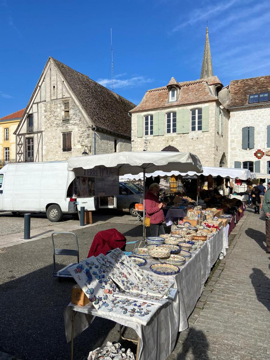 Eymet market