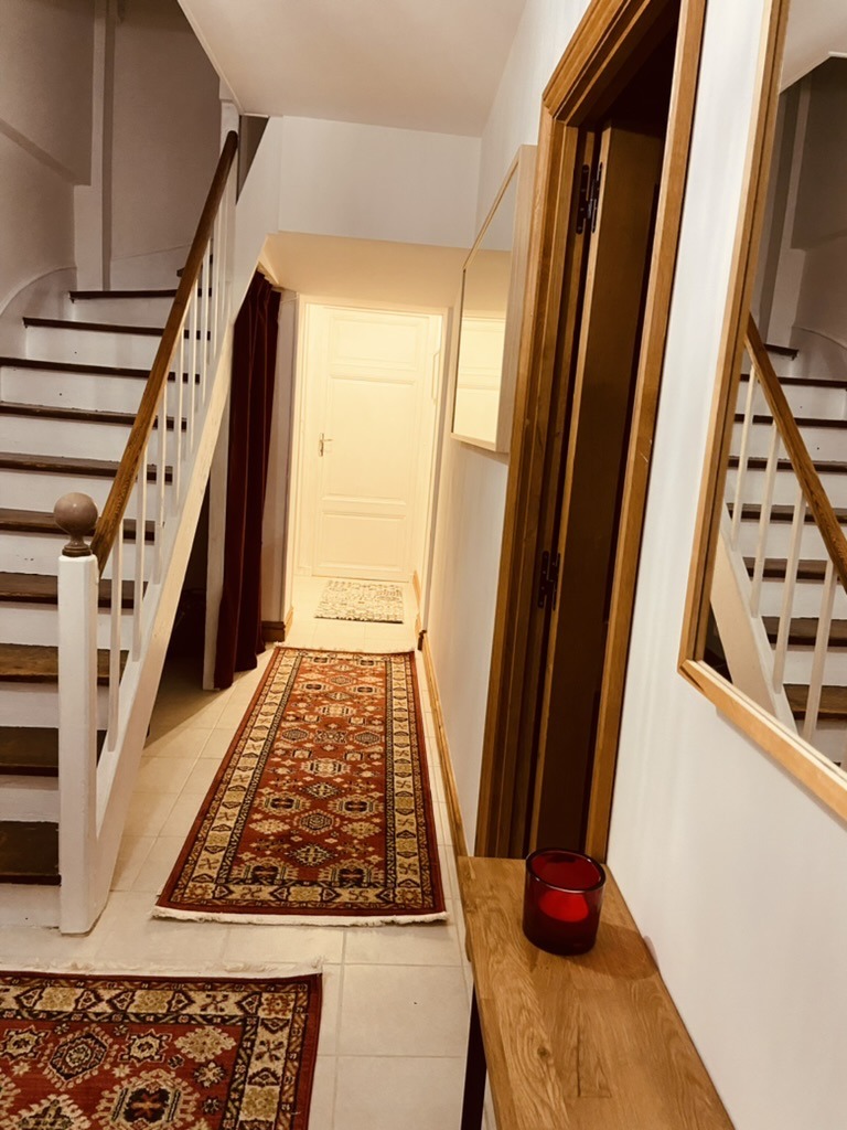 Guest Entrance